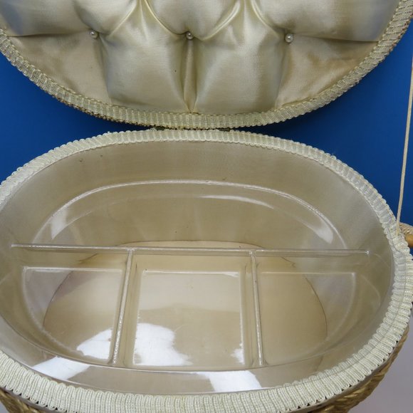 VTG Exclusive Singer MCM Sewing Storage Basket/Stool Woven Plastic Wicker - Picture 7 of 12